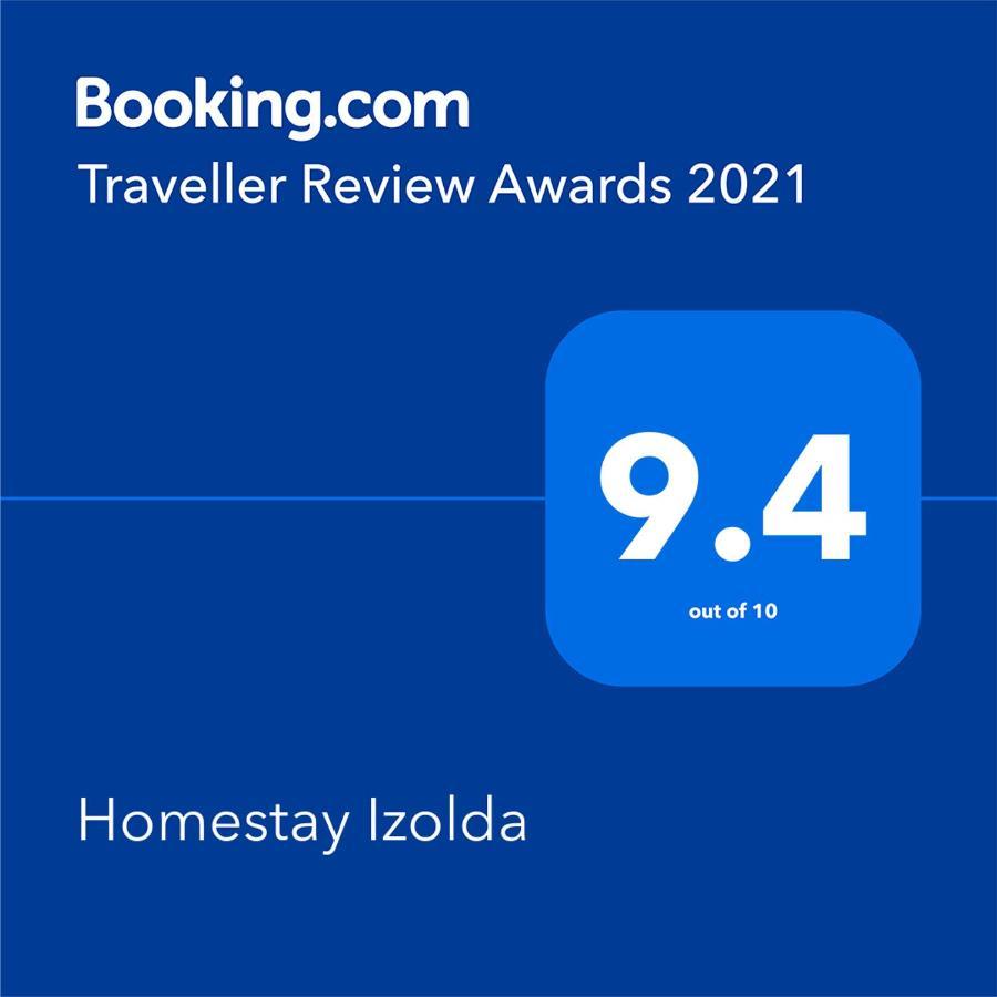 Homestay Izolda บาทูมิ ภายนอก รูปภาพ