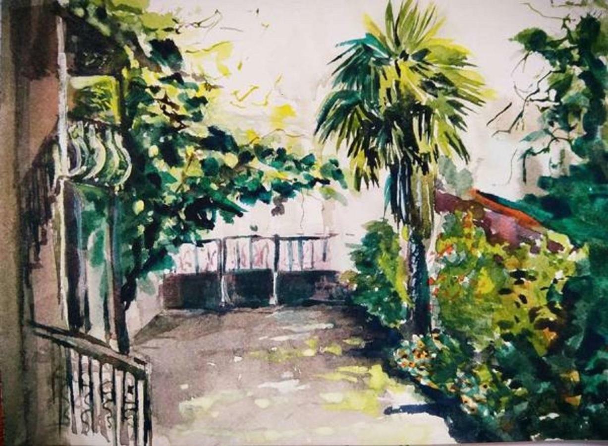 Homestay Izolda บาทูมิ ภายนอก รูปภาพ
